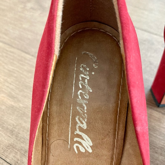 Intervalle red classic pumps made in Brazil 🇧🇷 - Picture 5 of 6